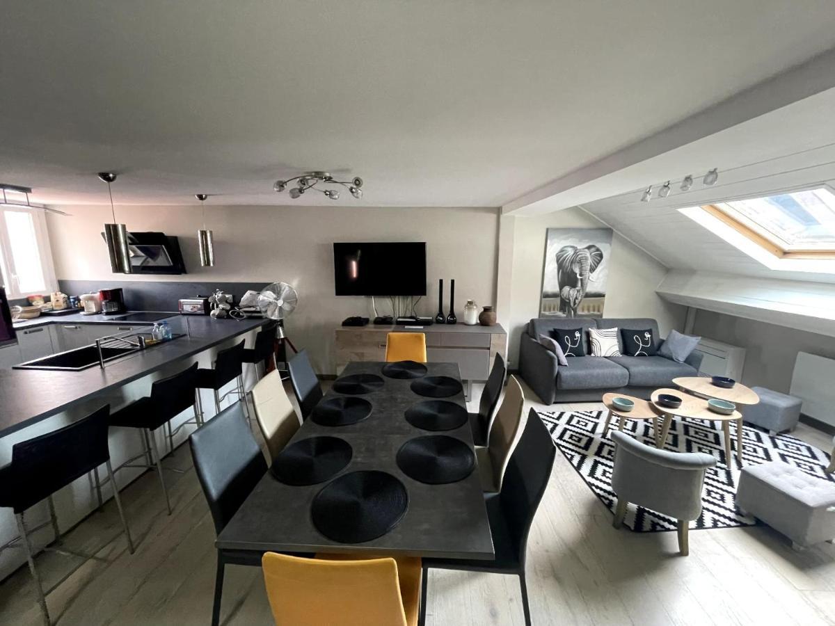 Le 3 De Coeur Annecy Apartment Exterior photo